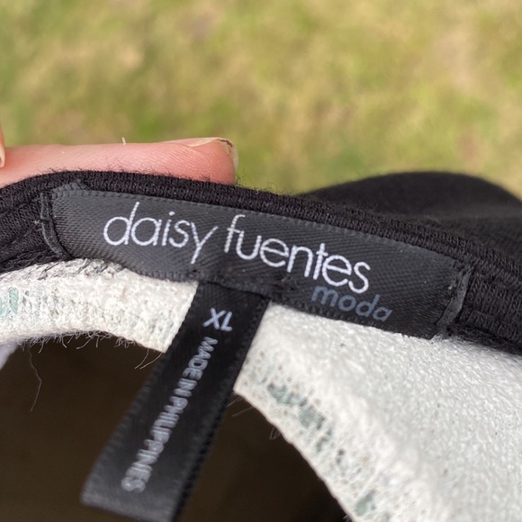 Daisy Fuentes black draped dress - Picture 3 of 3